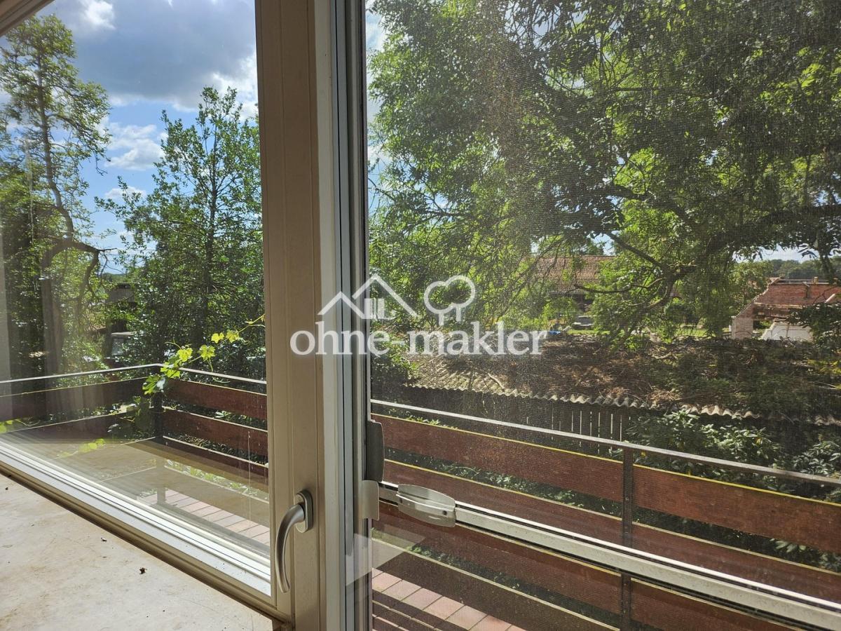 Blich aus dem Balkonfenster