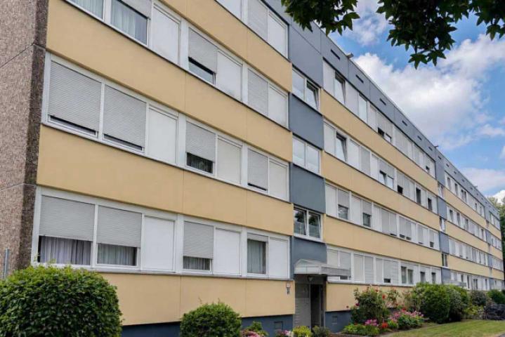 Gepflegtes Mehrfamilienhaus mit 8 Wohnparteien