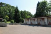 Garagen und Vorplatz