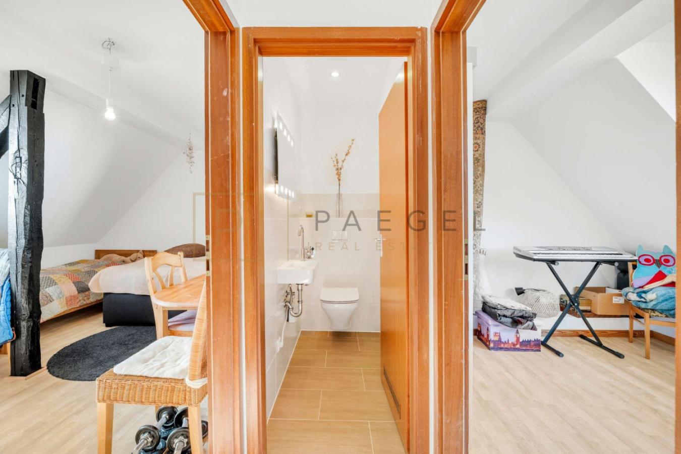 WC in der Mitte
