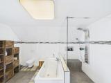 Tageslicht-Badezimmer