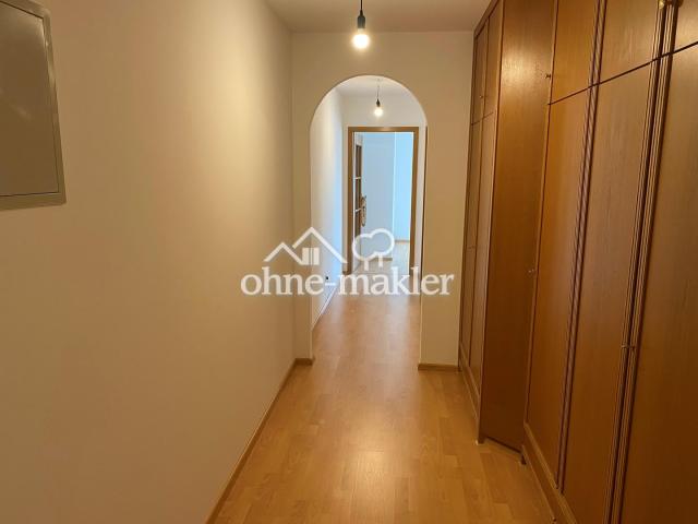 Gang mit Einbauschrank
