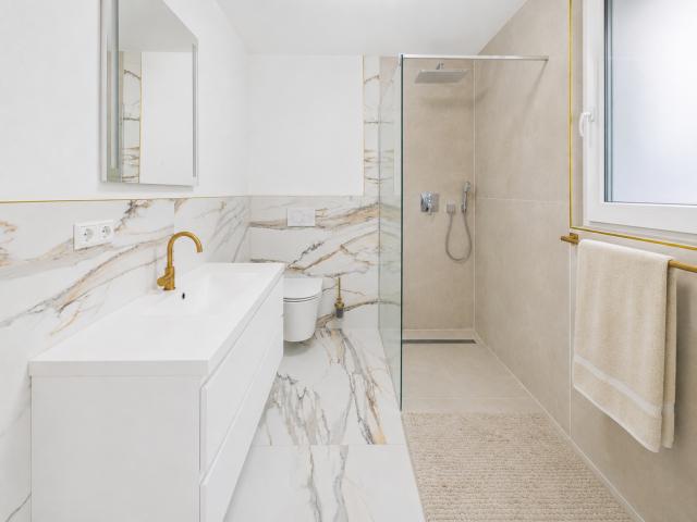 Zimmer 4 - Badezimmer