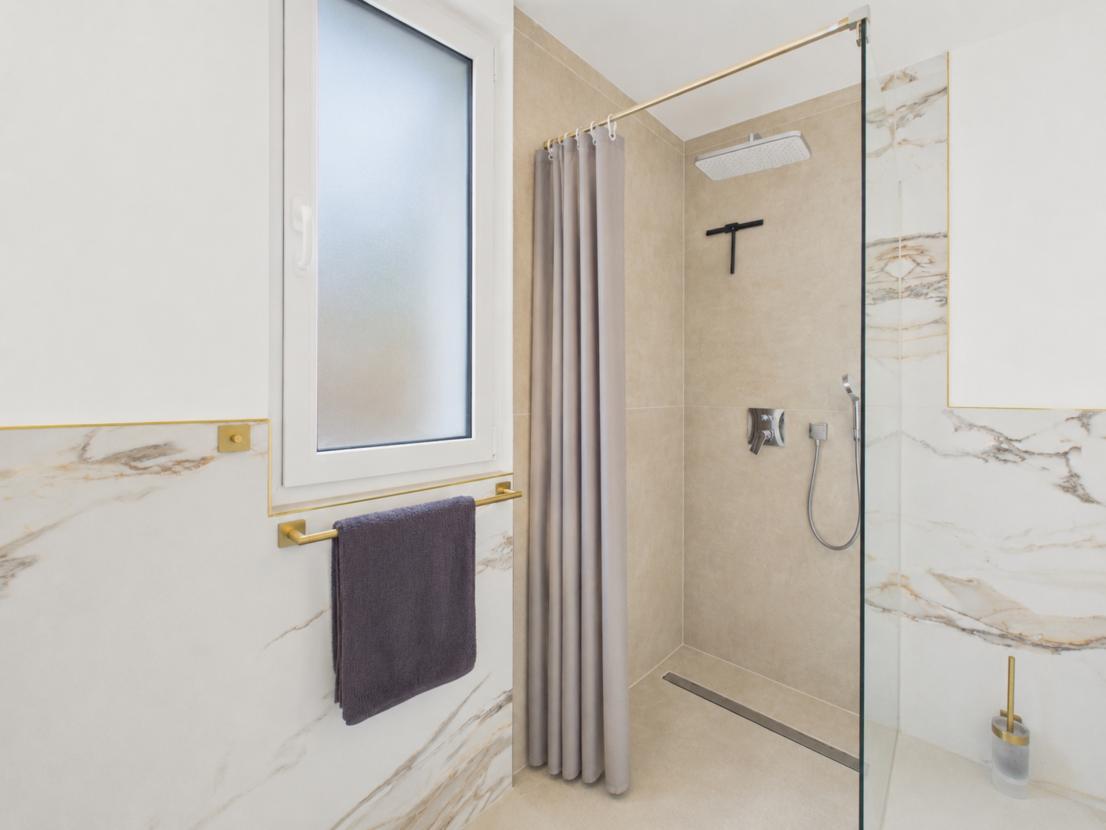 Zimmer 1 - Badezimmer