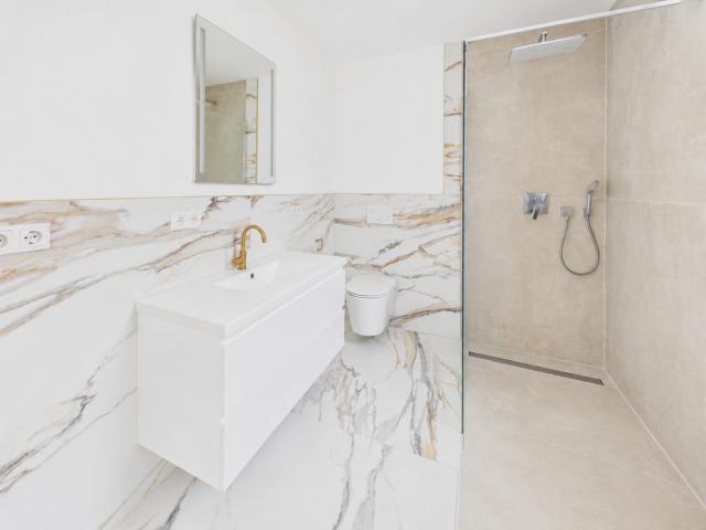 Zimmer 4 - Badezimmer