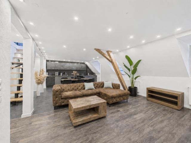 Wohnzimmer & Essbereich