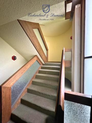 Treppe zum 1.OG