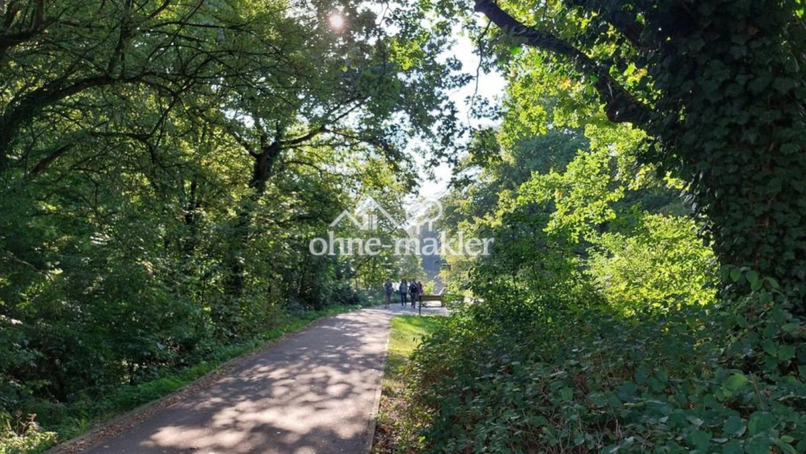 18-Umgebung - naechste 80 m 2