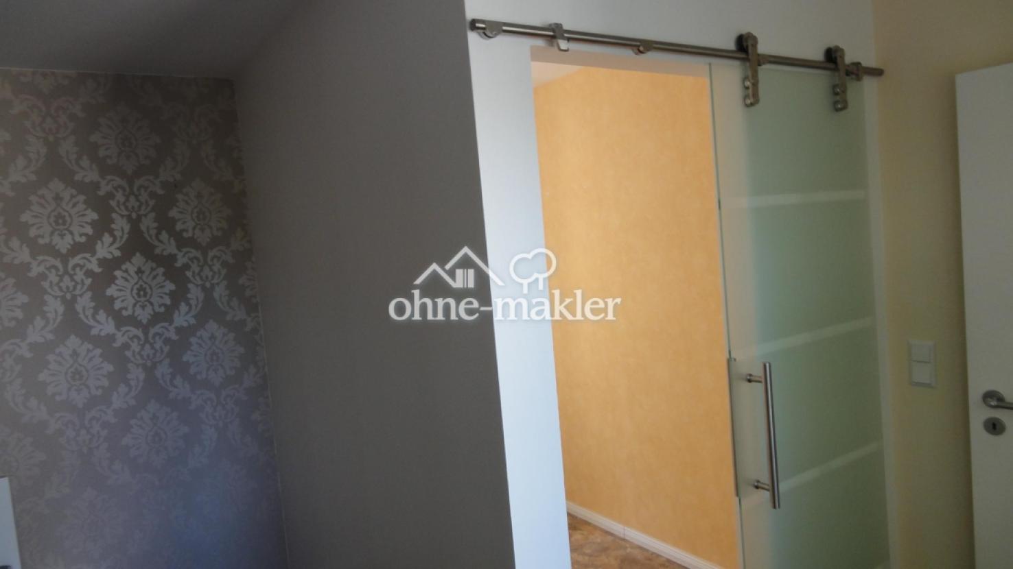 Schlafzimmer-Begehb.Schrank