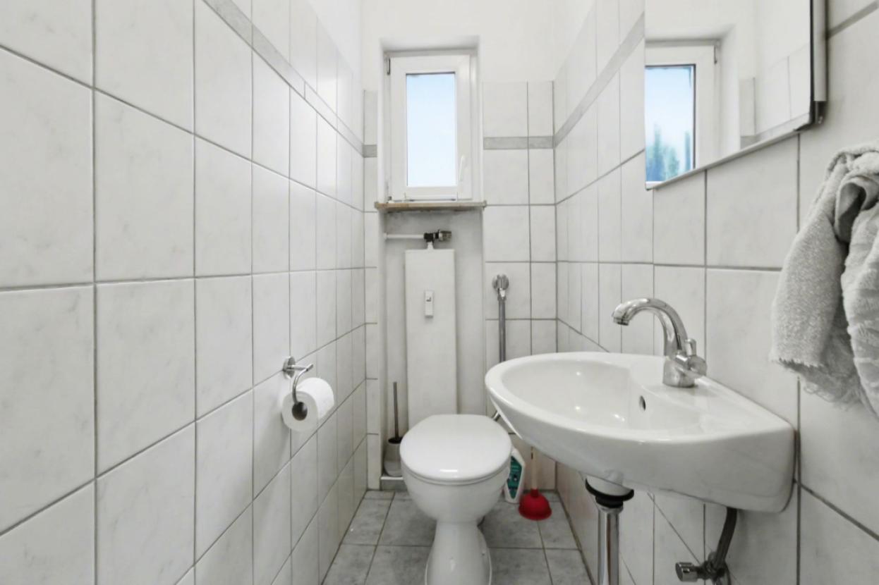 WC