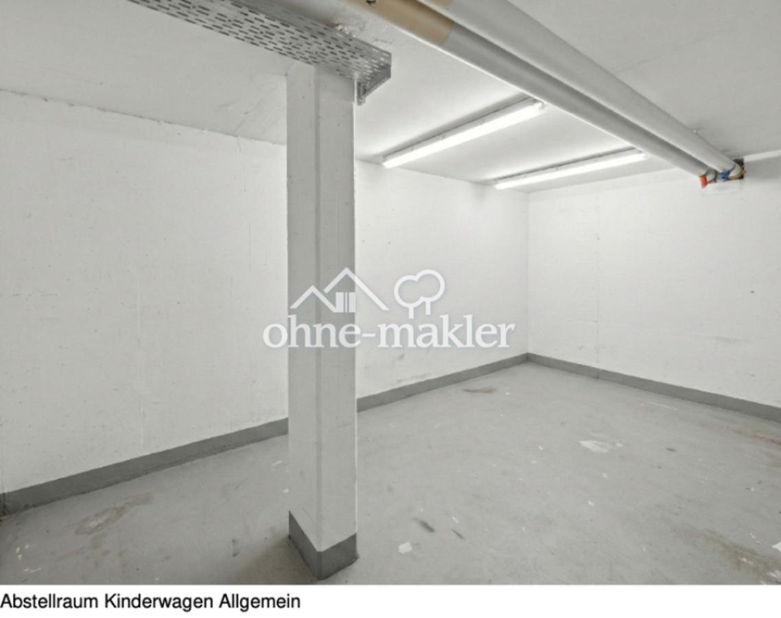 Abstellraum Kinderwagen