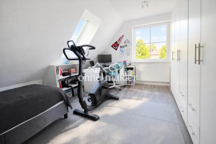 Schlafzimmer/2. Arbeitszimmer 