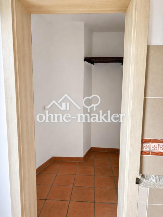 Abstellraum neben Küche