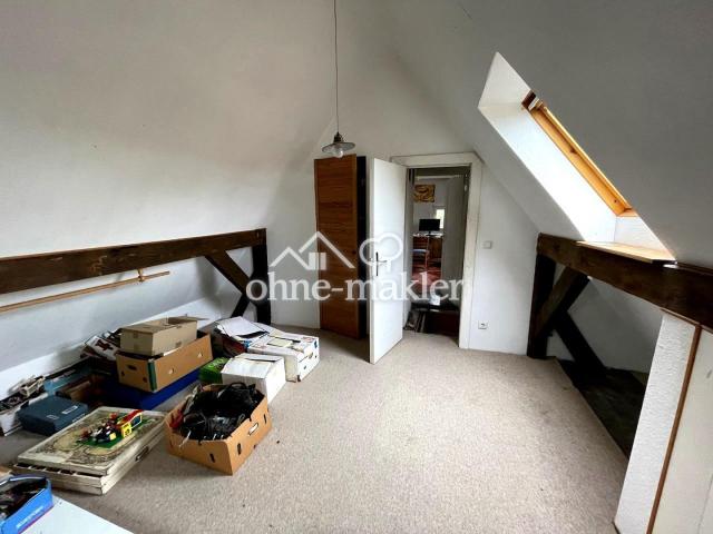 Spitzboden Zimmer West