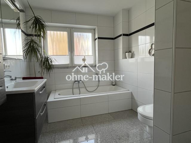 Badezimmer EG