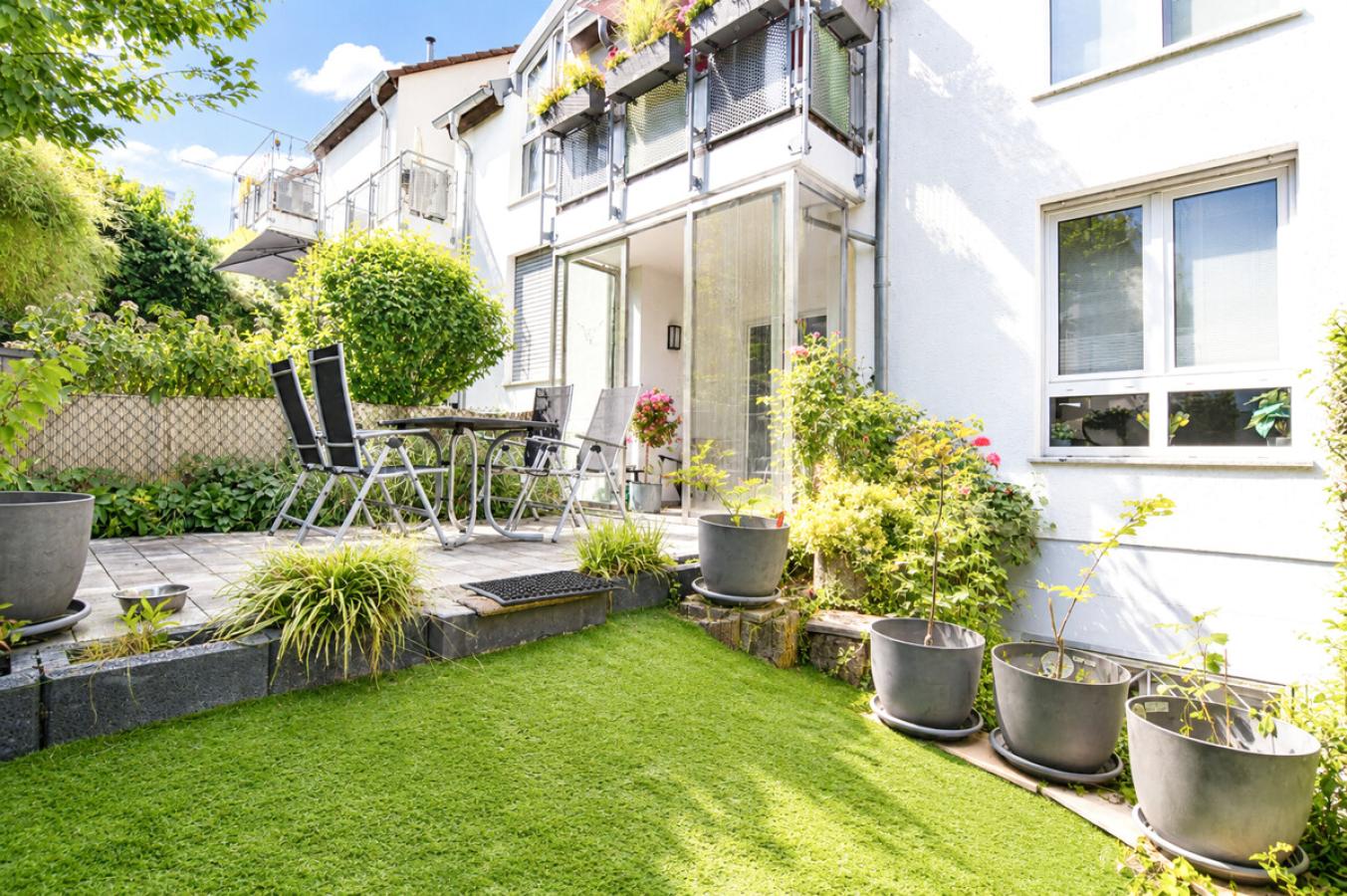 Terrasse und Garten