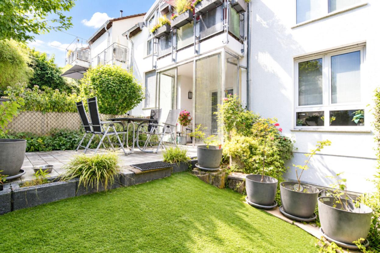 Terrasse und Garten
