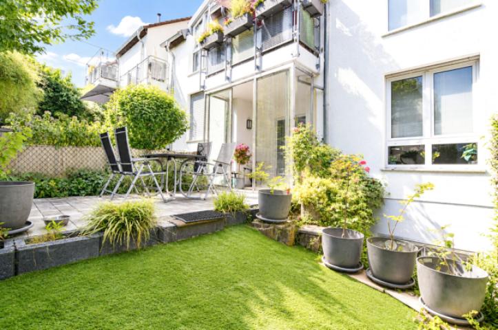 Terrasse und Garten