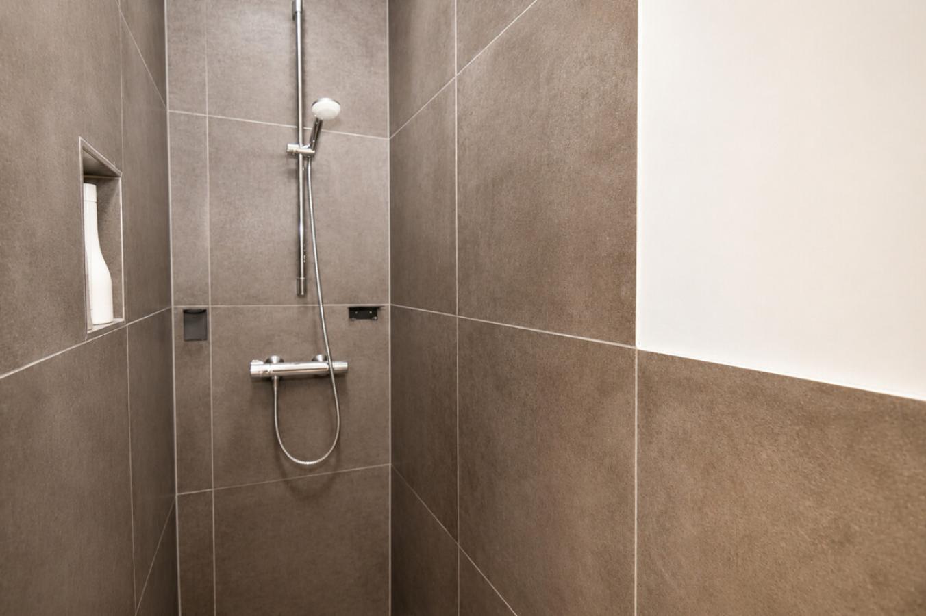Walk-in-Shower
