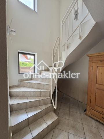 Treppe zum 1. OG