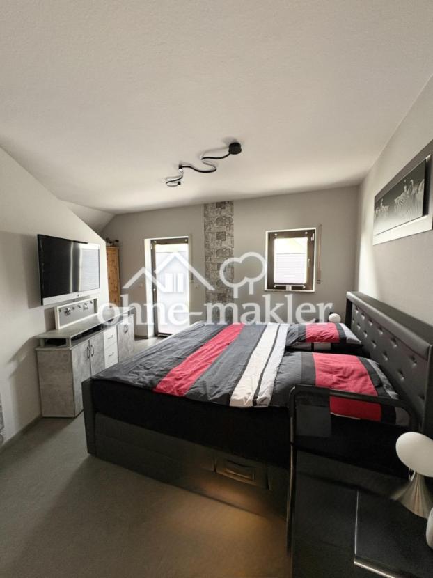 Schlafzimmer/Ankleide- 1. OG