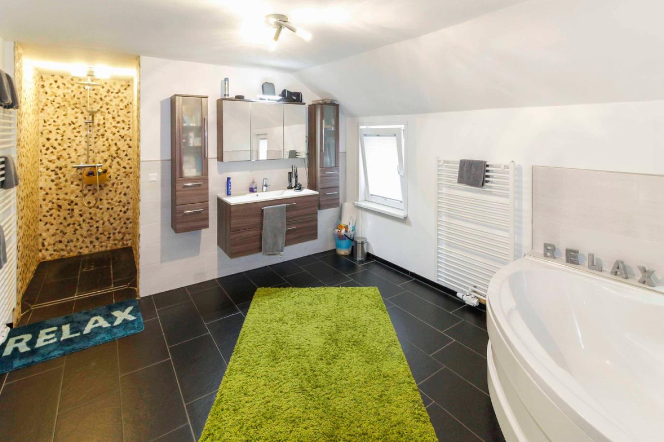 Badezimmer OG