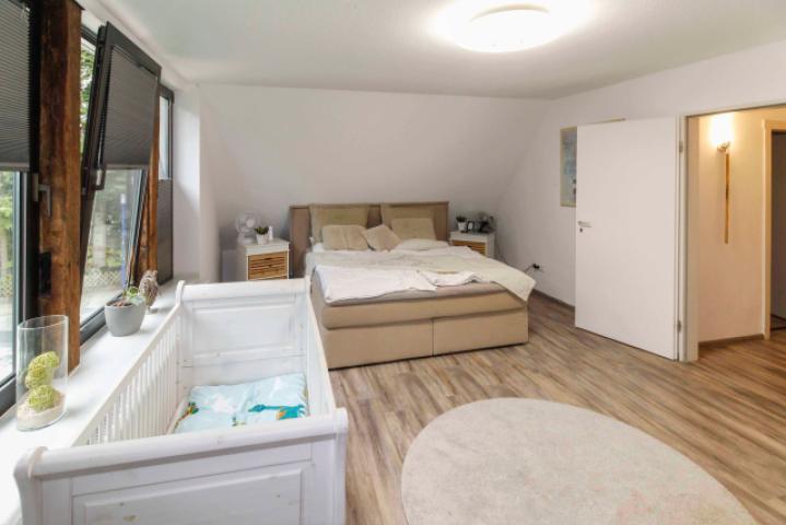 Schlafzimmer OG