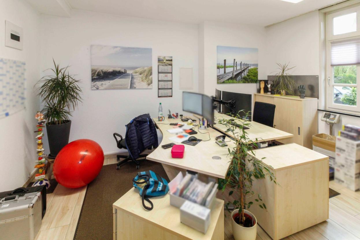 Gewerbe Office II