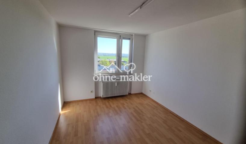 Kinderzimmer oder Büro 2