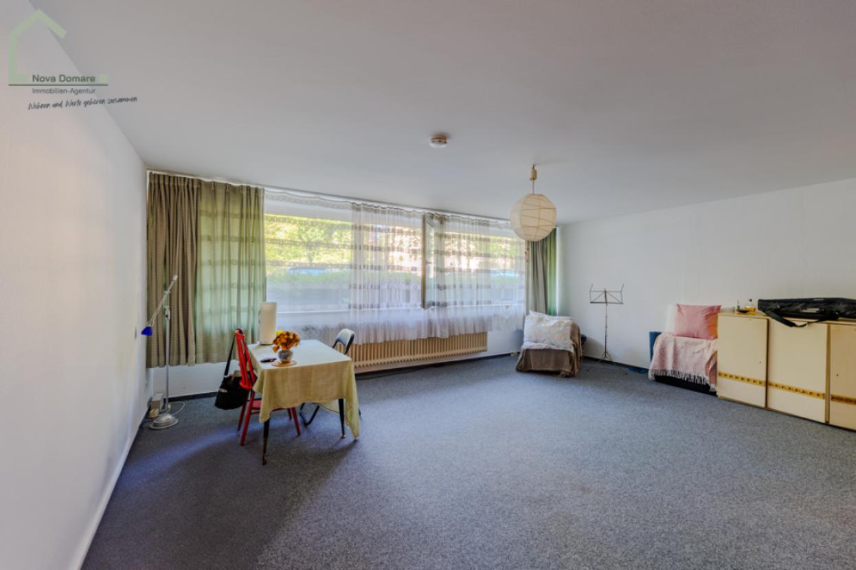 Wohn/Schlafzimmer