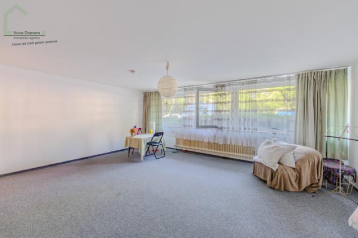 Wohn/Schlafzimmer