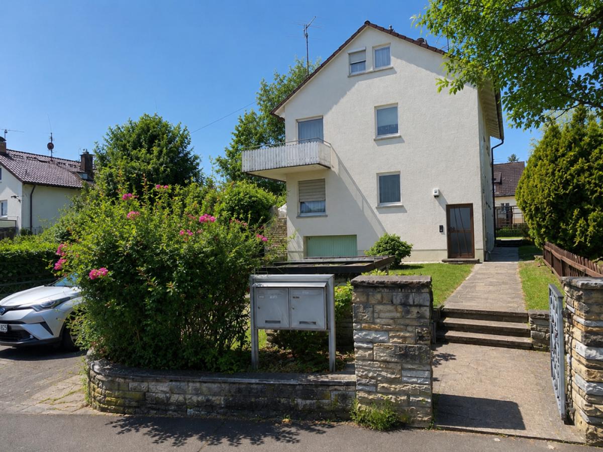 Mehrfamilienhaus