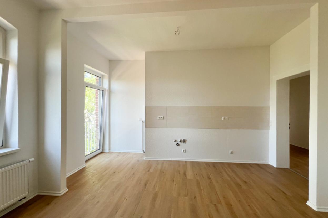 Großes Balkonzimmer