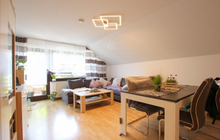 Wohnzimmer DG