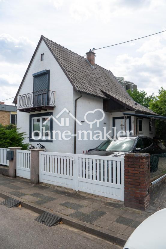 Hausansicht Straßenseite 