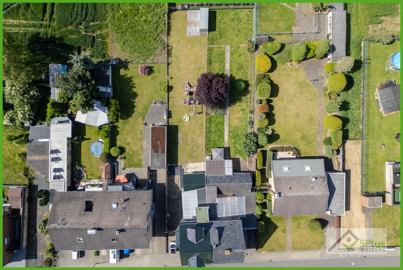 5Plus Immo Luftaufnahme gesamtes Grundstück
