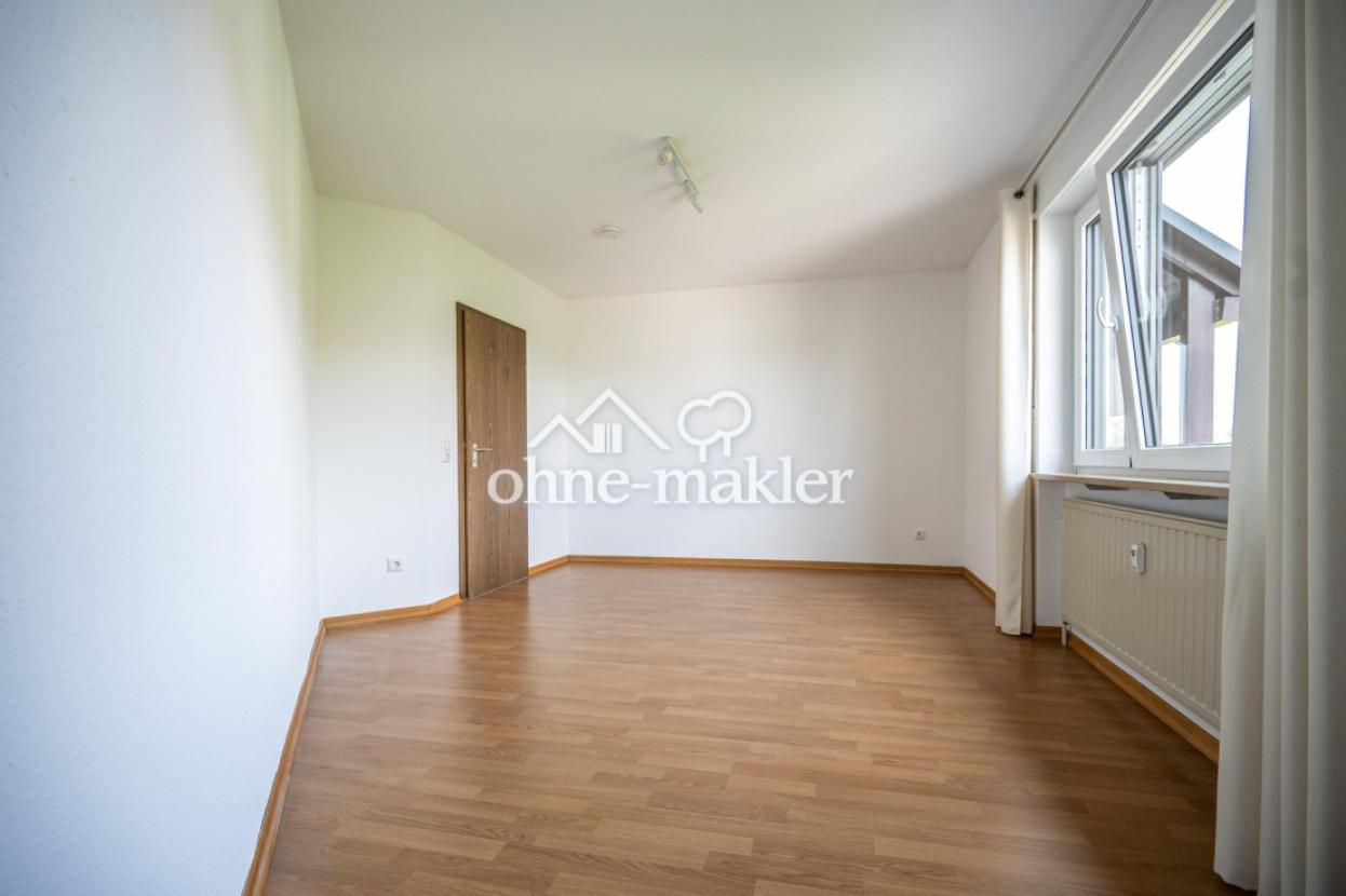 Büro/Kinderzimmer