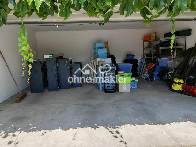 Abstellgarage