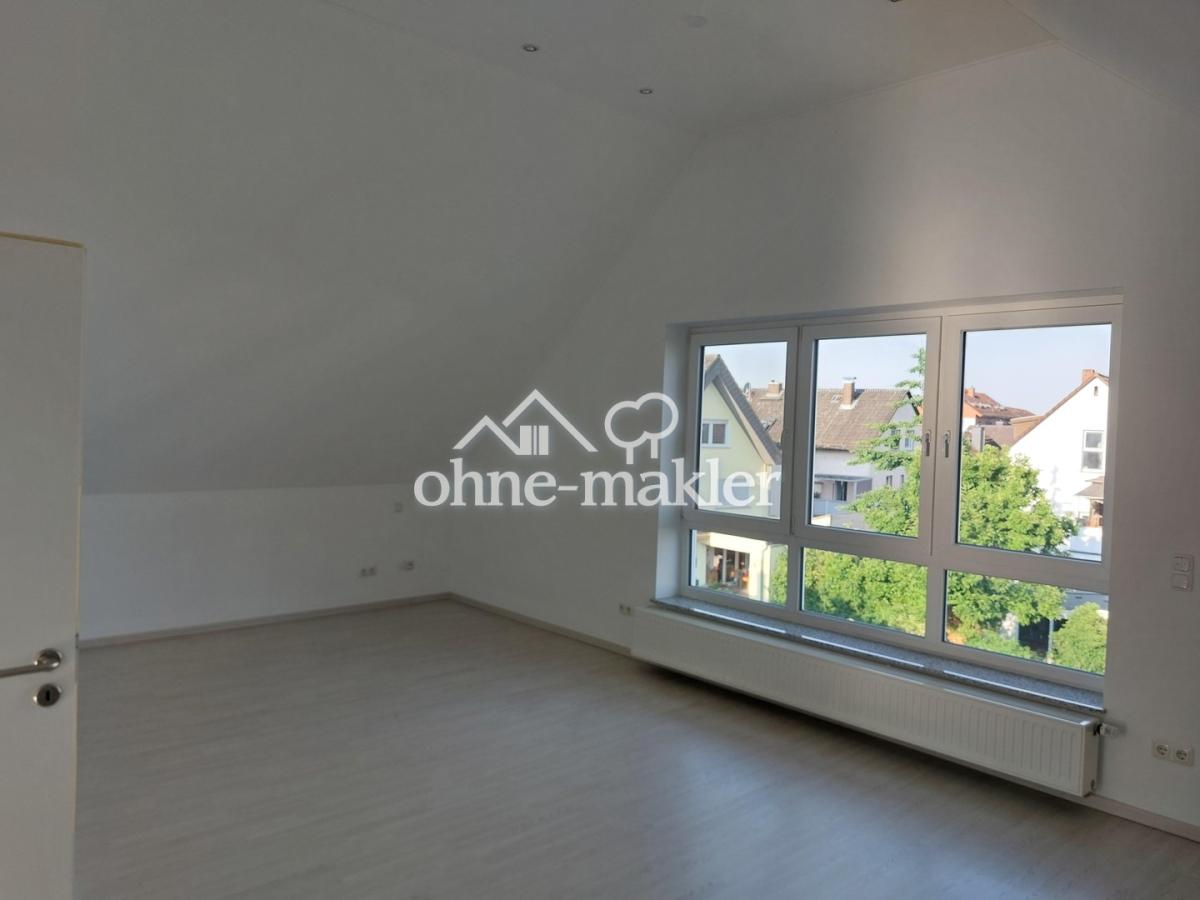 Schlafzimmer 1 DG