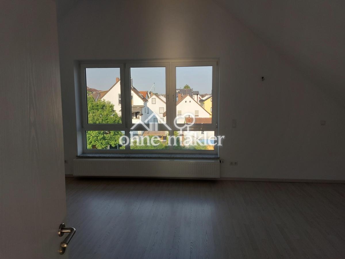 Schlafzimmer 1 DG