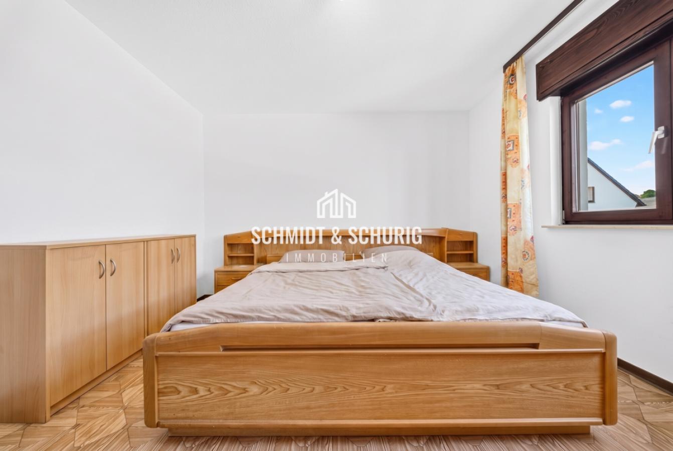 Schlafzimmer / Erdgeschoss