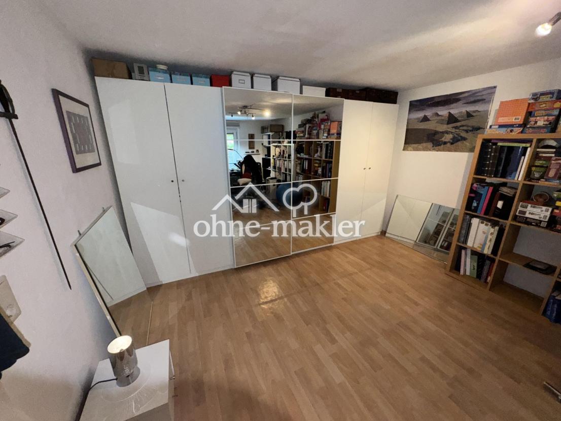Stauraum im Arbeitszimmer