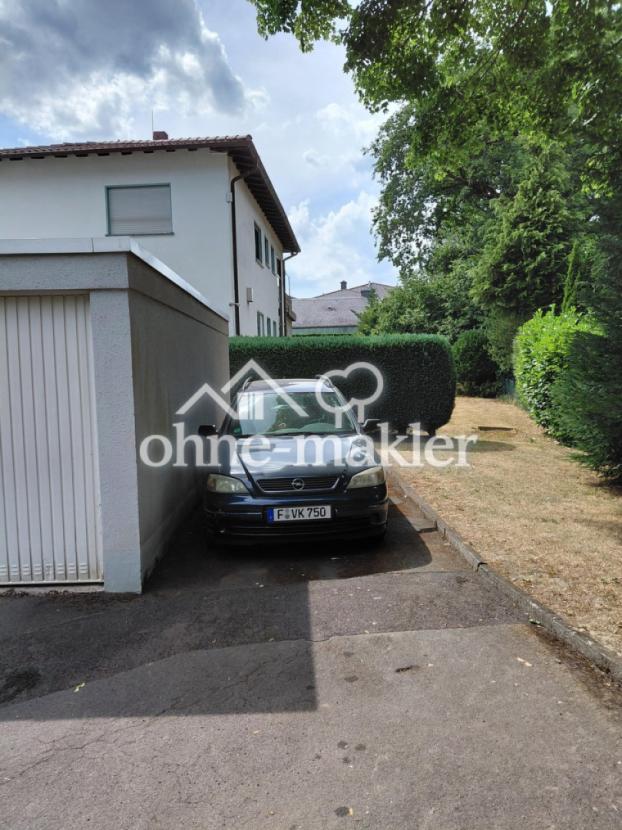 Pkw-Stellplatz