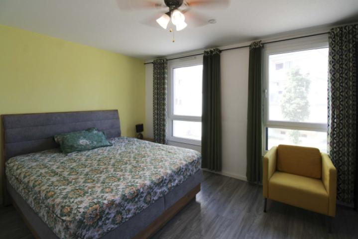 Schlafzimmer (1.OG)