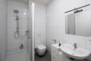 Badezimmer (DG)