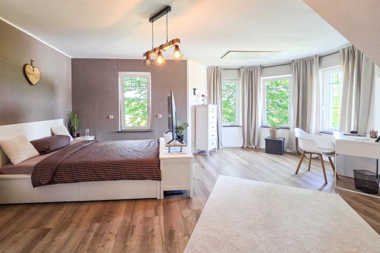 Schlafzimmer OG
