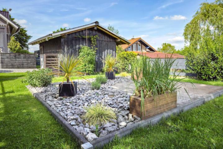 Poolterrasse