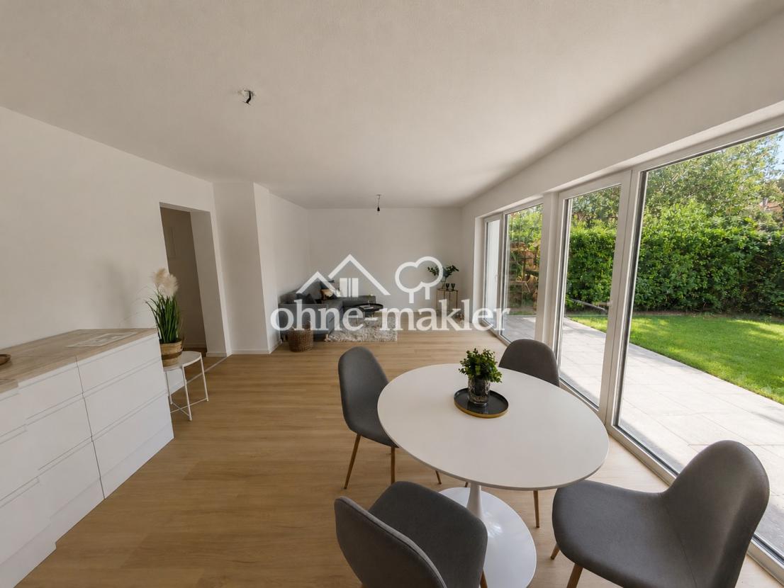 Wohn- Esszimmer, Küche