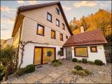 Seitenansicht Haus, Staging (2)