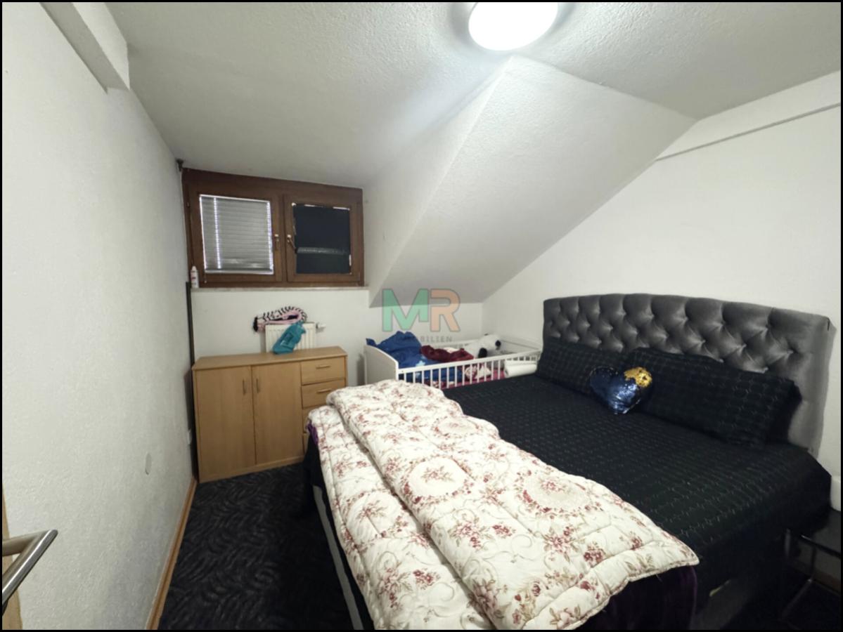 DG, Schlafzimmer